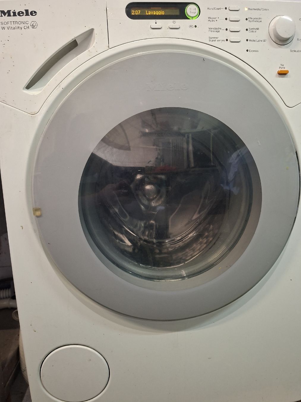 Miele Lavatrici: Lave-linge Miele – Difettoso da Matran venduto da Liptec750
