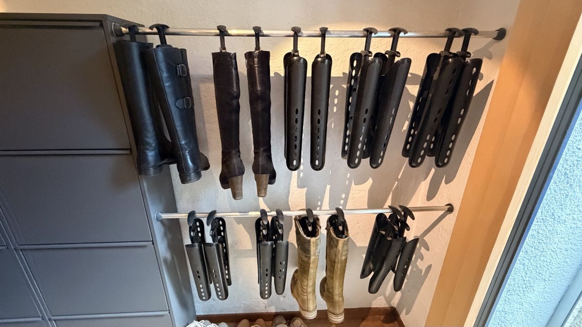 Autres vêtements & accessoires: 9 Paar Stiefelspanner – D'occasion à Dübendorf par Scuba_gaby 1