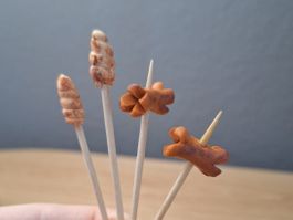 Cervelat und Schlangenbrot am Spiess auch für Maileg