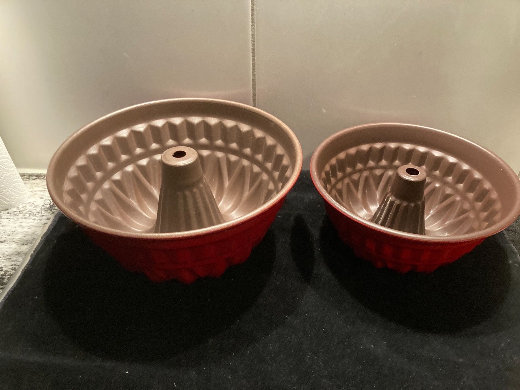 Teglie da forno: 2 Gugelhupf-Formen – Usato da Zürich venduto da Chaeffeler 2