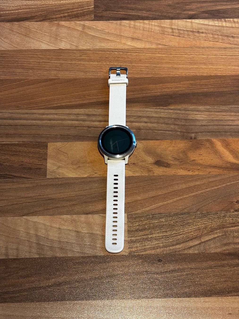 Garmin Smartwatch: Garmin Vivoactive 3 weiss – Usato da Kilchberg BL venduto da DavidM012 2