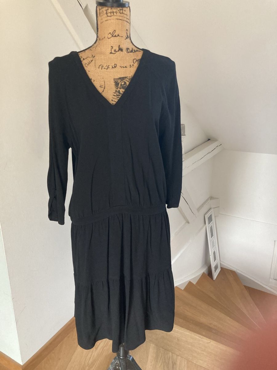 Kleider: Kleid der Marke Coster Copenhagen, Grösse M – Neu (gemäss Beschreibung) aus Binningen von kku01