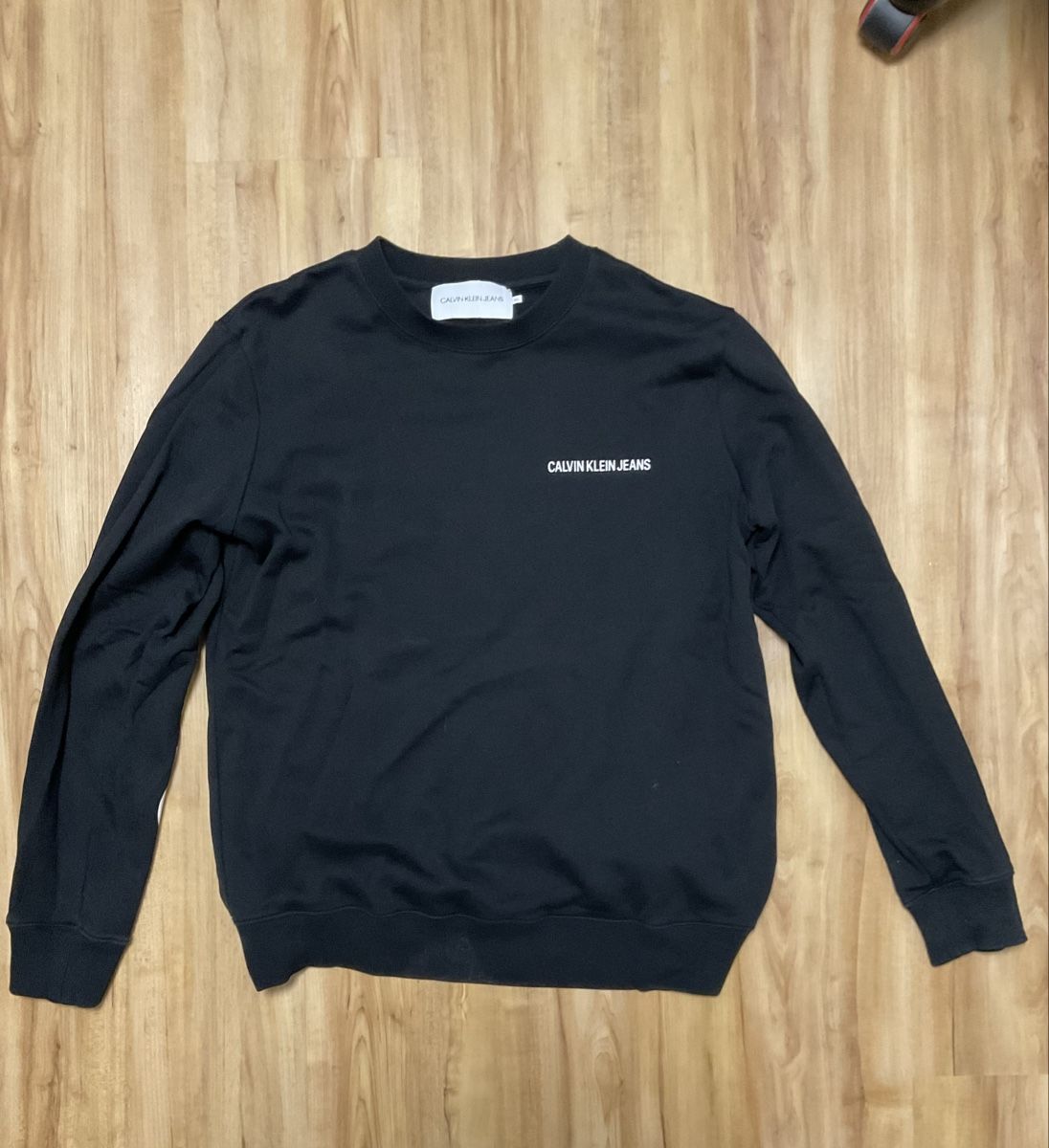 Calvin Klein Pullover & Sweatshirts: Pullover Calvin Klein Jeans schwarz Grösse XL – Gebraucht aus Rorschach von daj_9gxt