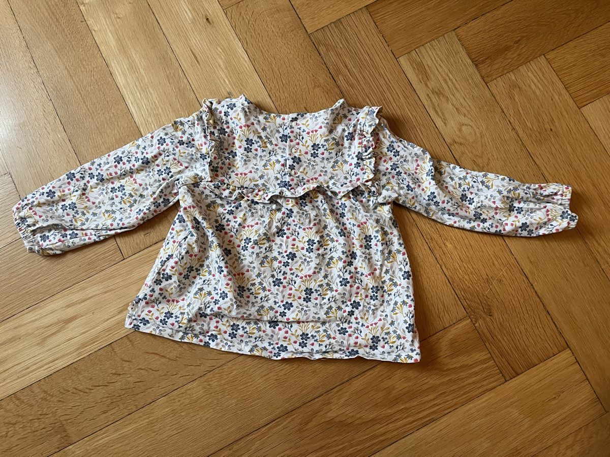 Okaidi Blusen, T-Shirts & Tops: Haut imprimé fleurs Okaïdi – Gebraucht aus Lausanne von eme_5z9v 1