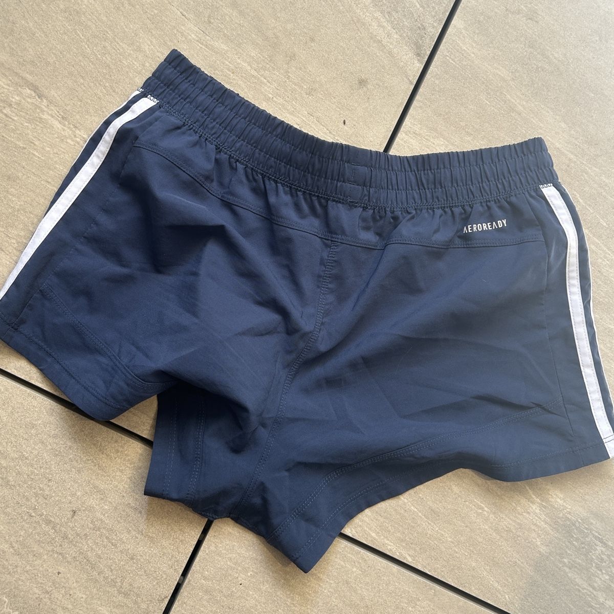 Adidas Hosen: Adidas Shorts – Neu (gemäss Beschreibung) aus Winterthur von Werischjenny 2