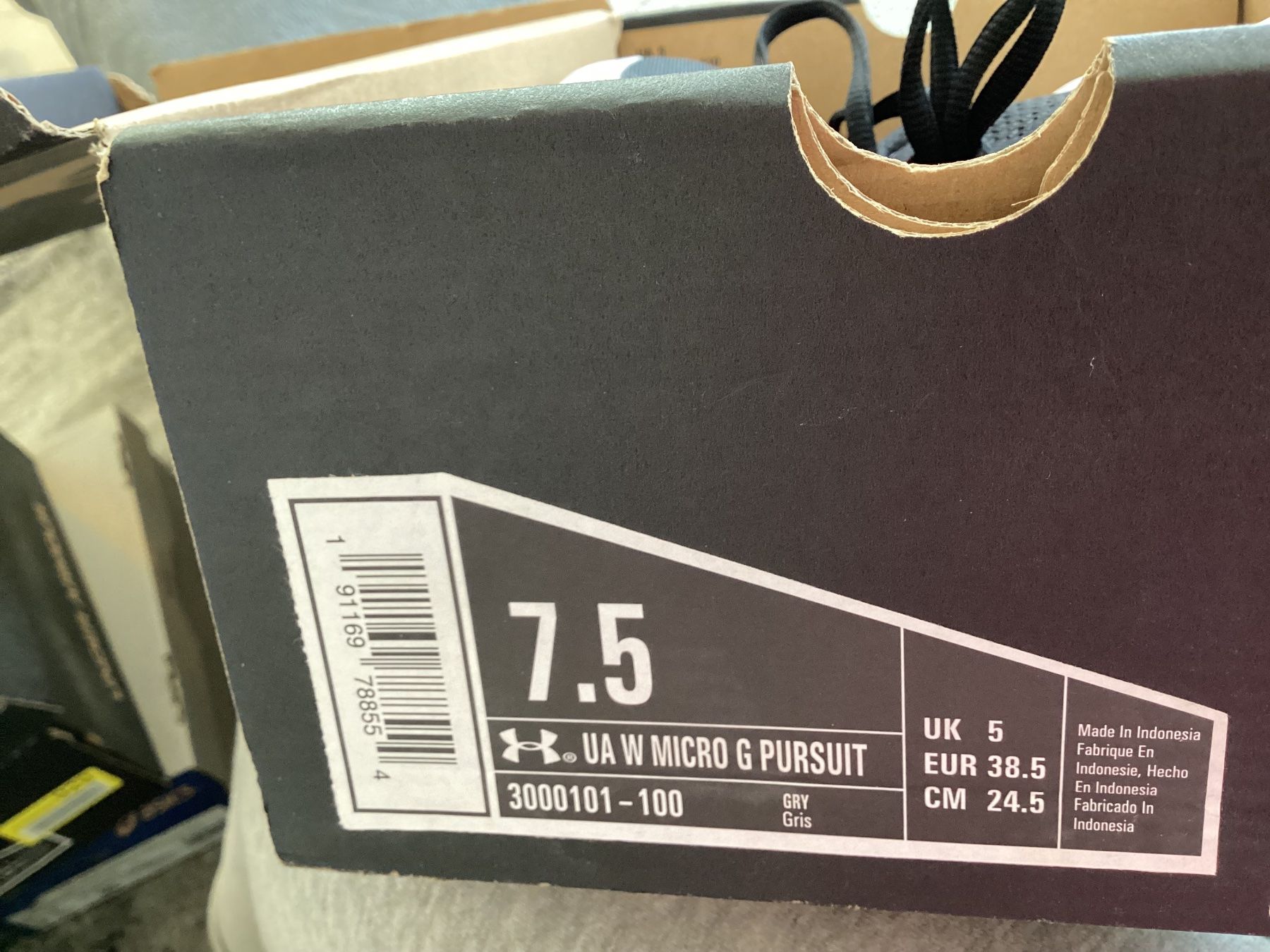 Under Armour Scarpe da donna: Under Armour Sportschule Turnschuhe – Nuovo (secondo la descrizione) da Flüelen venduto da ne08 2