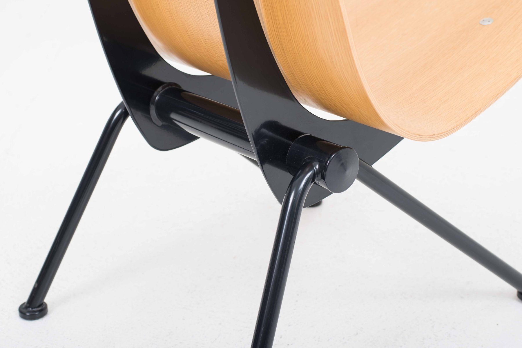 Vitra Sessel: Vitra Antony Sessel von Jean Prouvé - Edition 2002 – Gebraucht aus Zürich von STUZH38 4