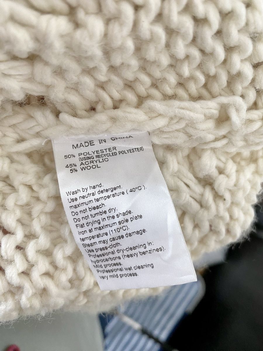 Pulls & Sweat-shirts: CREAM CABLE-KNIT CARDIGAN FREESIZE – Neuf (Voir description) à Glattbrugg par Orange.zh 2