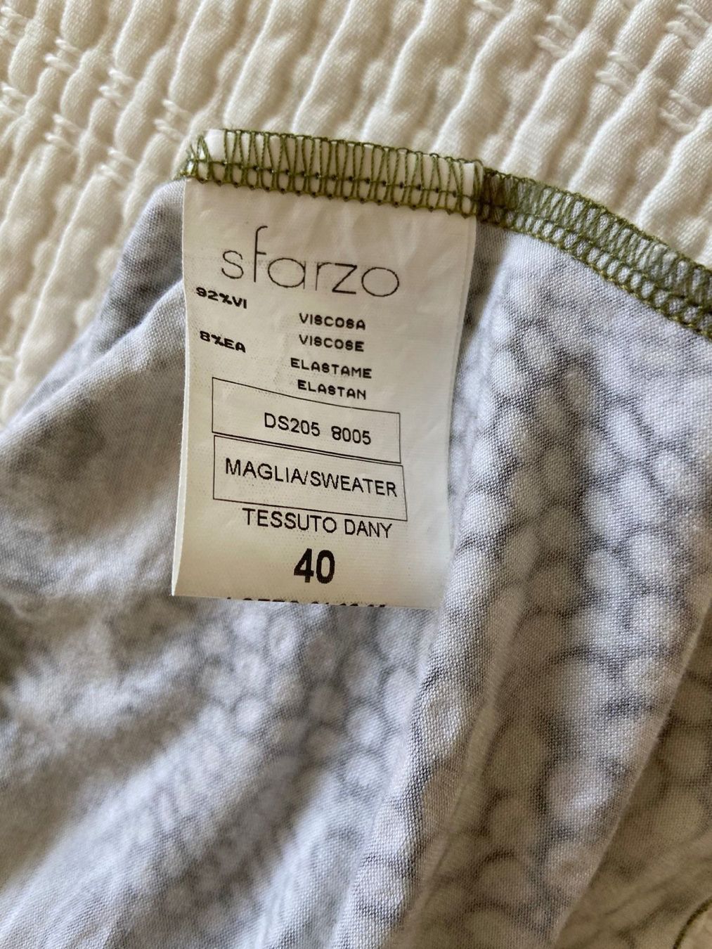 T-shirt: Sfarzo Blusenshirt Gr. 34 – Usato da Zürich venduto da Maki8 5