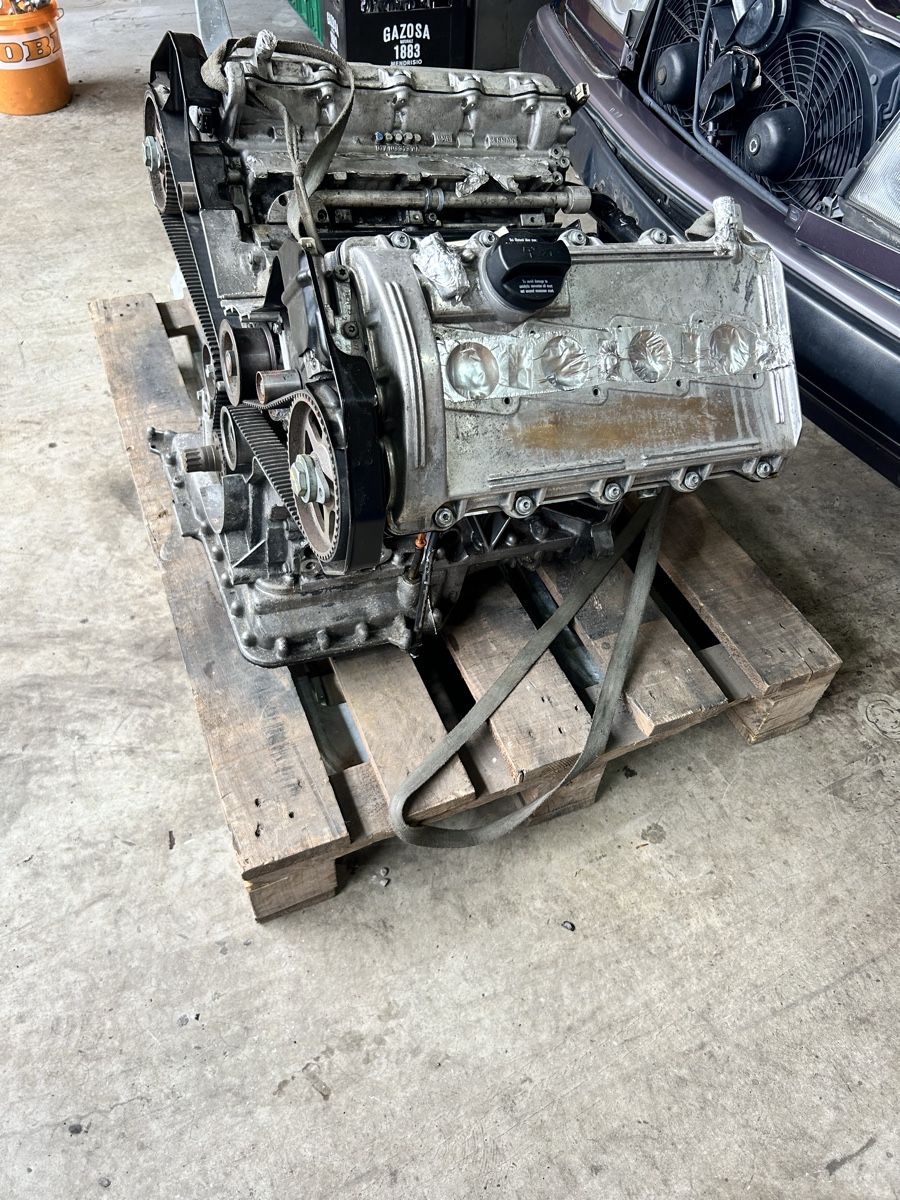 Audi Motoren: Audi V8 4.2l Motor 340Ps mit Anbauteile – Gebraucht aus Bolligen von jeganathan 1