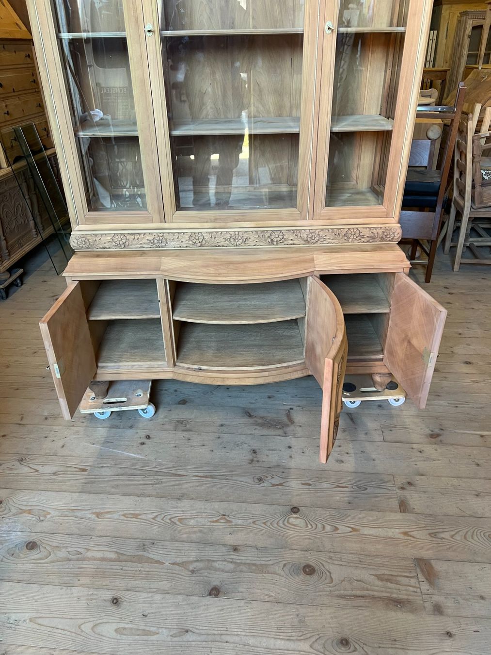Vetrine: ART 1043-G Vitrine sablé – Usato da Pont-La-Ville venduto da BCMGLEAL 3