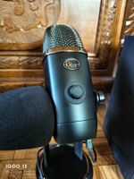 Blue Yeti X Mikrofon(COMBI) mit Boom Arm und Zubehör