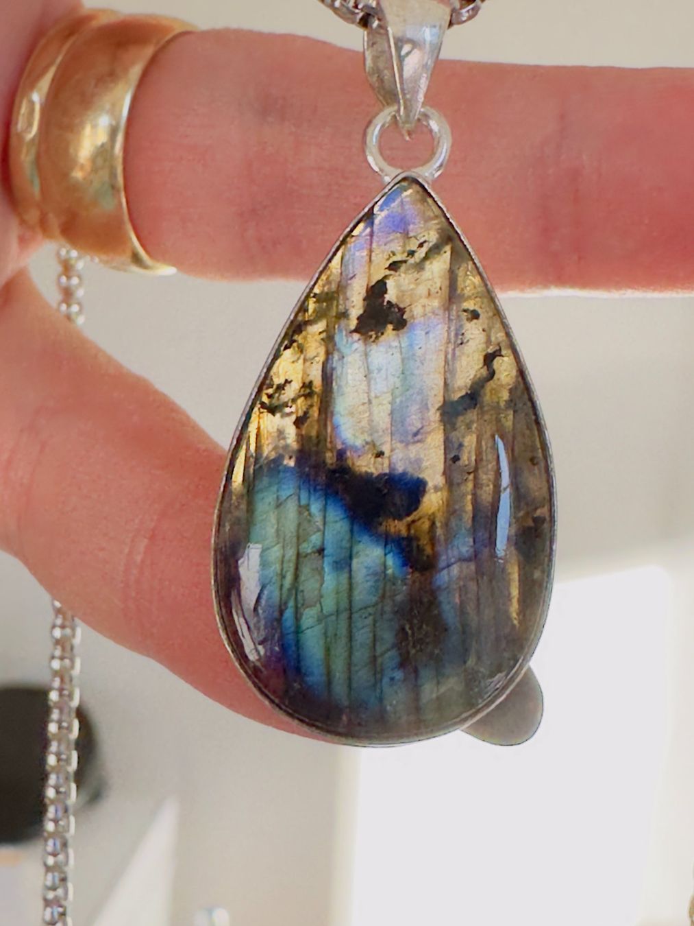 Catenine: Labradorite necklace – Nuovo e nell'imballaggio originale da Genève venduto da AGBERG