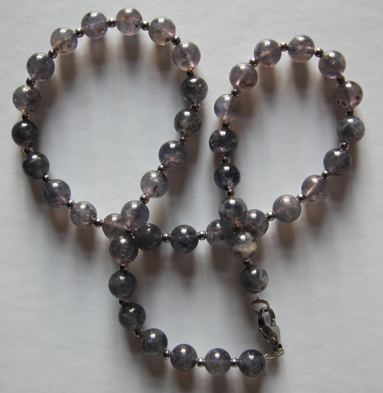 Catenine: NEU: iolith Kette Collier Wassersaphir mit Edelstahl – Nuovo (secondo la descrizione) da Matten b. Interl venduto da Edelsteingalerie 6