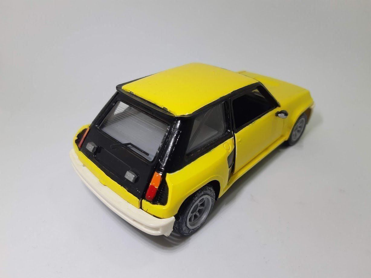 Renault Modellini d'auto: 1:24 Renault 5 Turbo - KIT - Heller – Usato da Cugnasco venduto da AndyAlfa 1