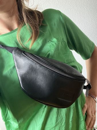 Bauchtasche Eastpak Leder