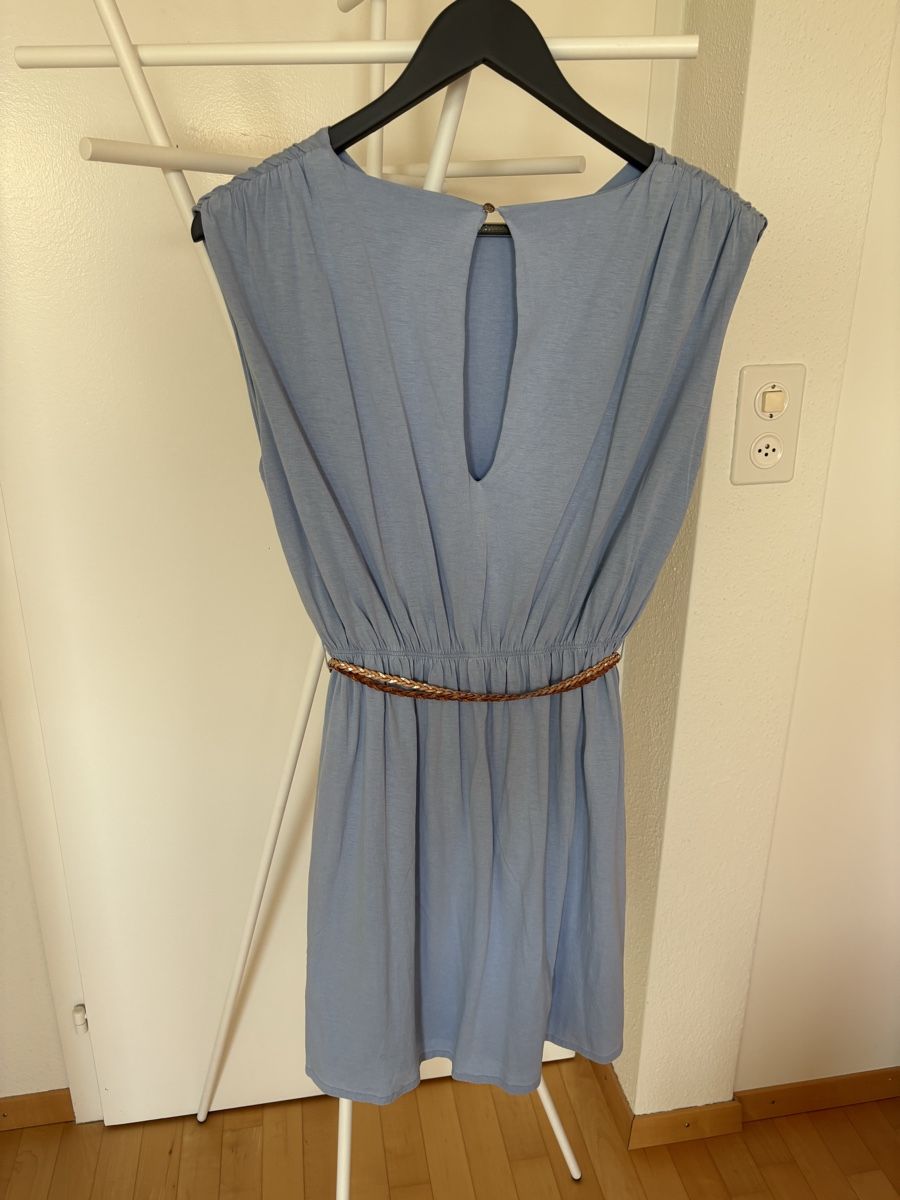 Massimo Dutti Kleider: Sommerkleid Massimo Dutti – Gebraucht aus Regensberg von imer 1