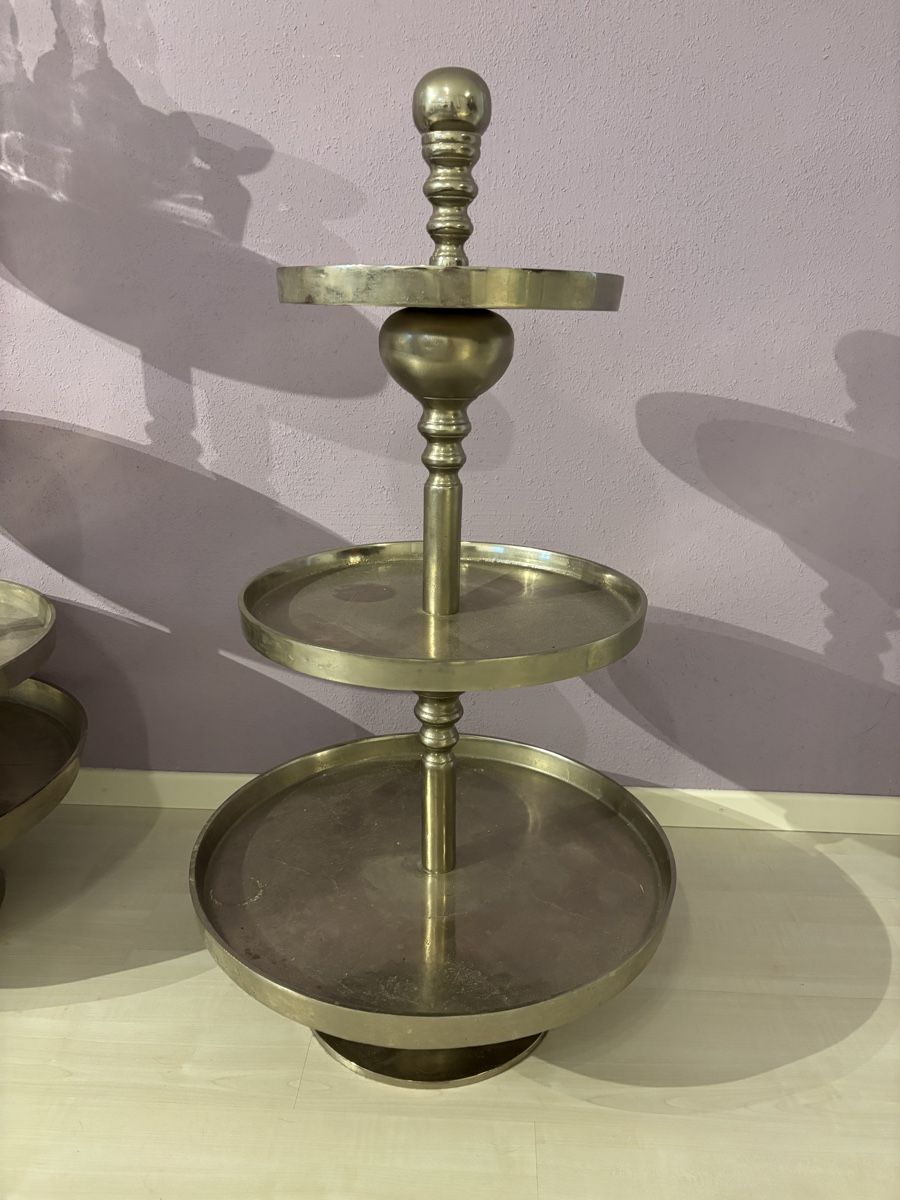 Altro in Decorazioni & Accessori: Wunderschöne Metall Etagere Shabby Chic – Usato da Herzogenbuchsee venduto da ameise02 1