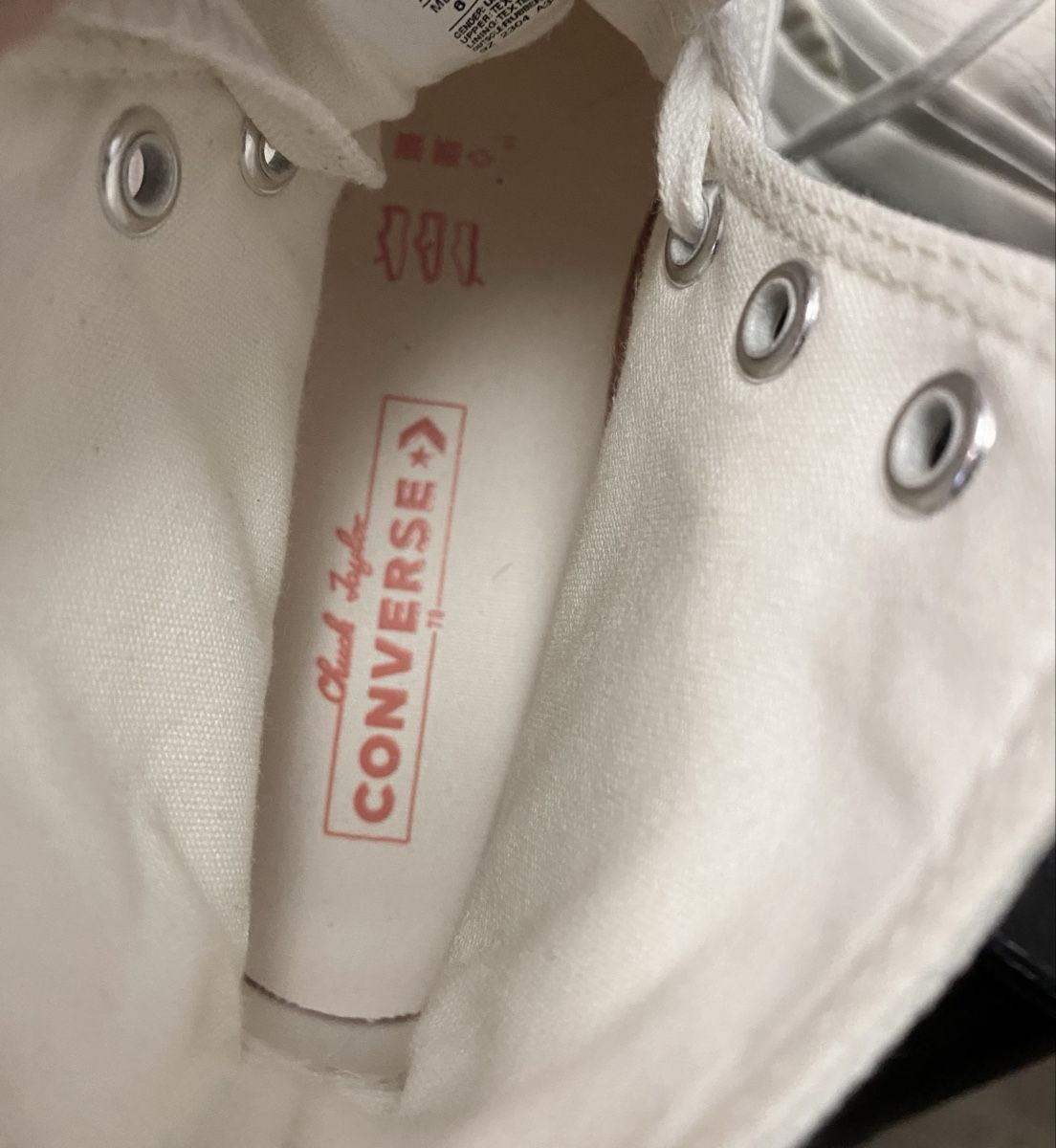 Converse Scarpe da donna: Converse High Sneakers beige 38.5 neu! – Nuovo (secondo la descrizione) da Büron venduto da Coerner 7