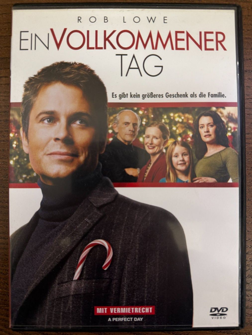 Tutti i DVDs: Ein vollkommener Tag – Usato da Zürich venduto da FilmFreunde