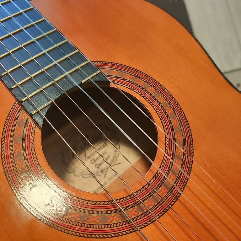 Musikinstrumente: Chitarra classica in legno – Gebraucht aus Losone von mar_n5ds 1