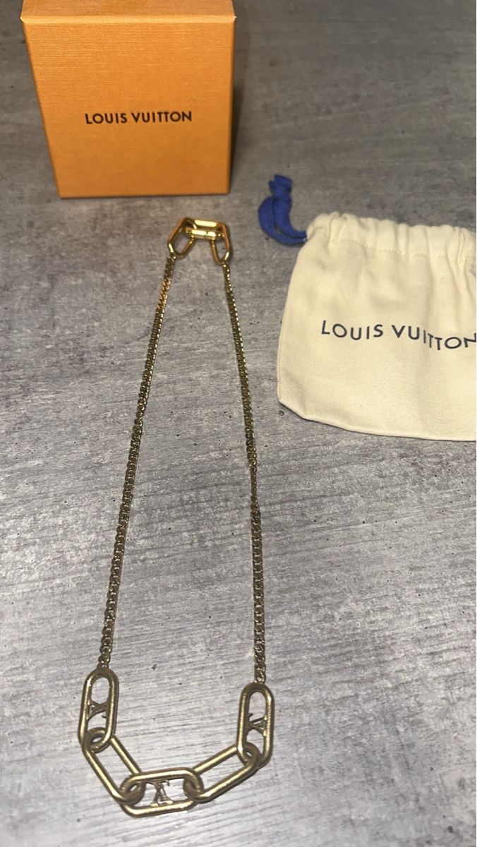 Catenine: Louis Vuitton Kette, Goldfarbe – Usato da Frauenfeld venduto da 1PegPeg1