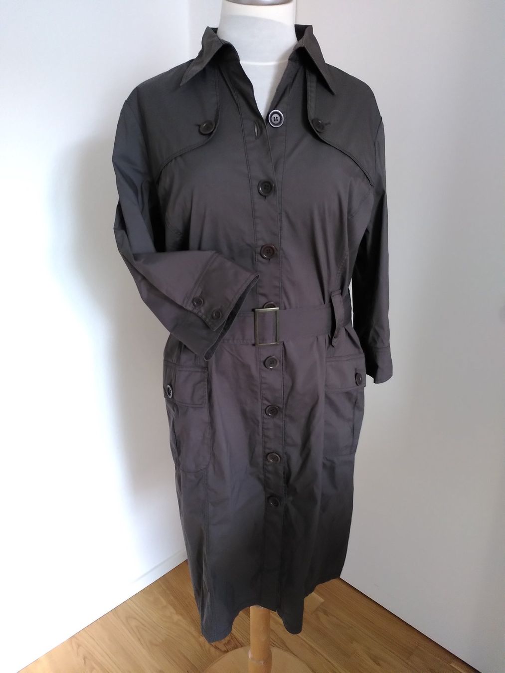 Vestiti: Kleid von Frank Walder – Usato da Zürich venduto da van_5xbk 1