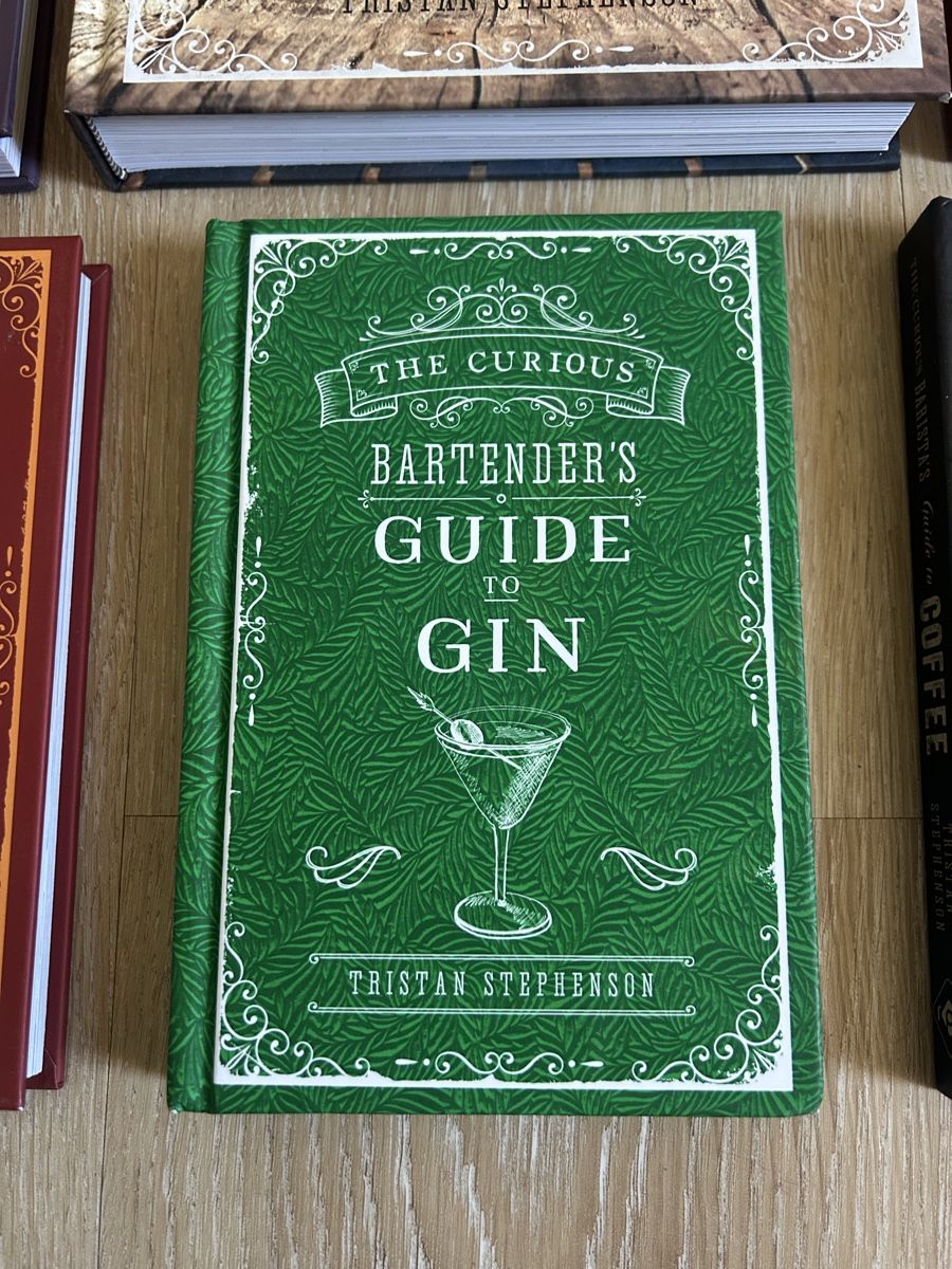 Libri: Bücher-Set The Curious Bartender Tristan Stephenson 9 Bände – Nuovo (secondo la descrizione) da Hombrechtikon venduto da Raffaele0711 7