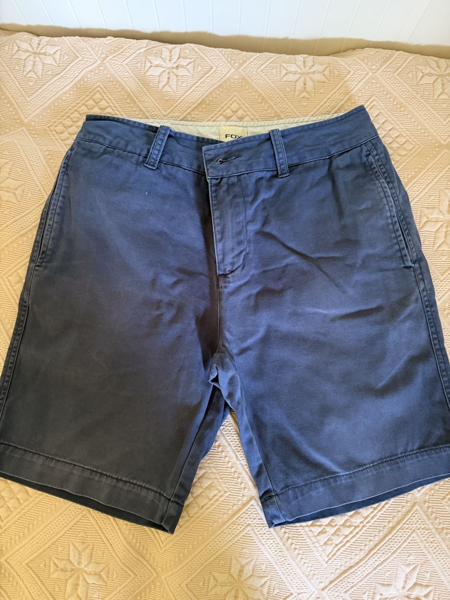 Fox Pantaloni: Shorts FOX blue size 28 used condition – Usato da Zürich venduto da mhm_6rhw