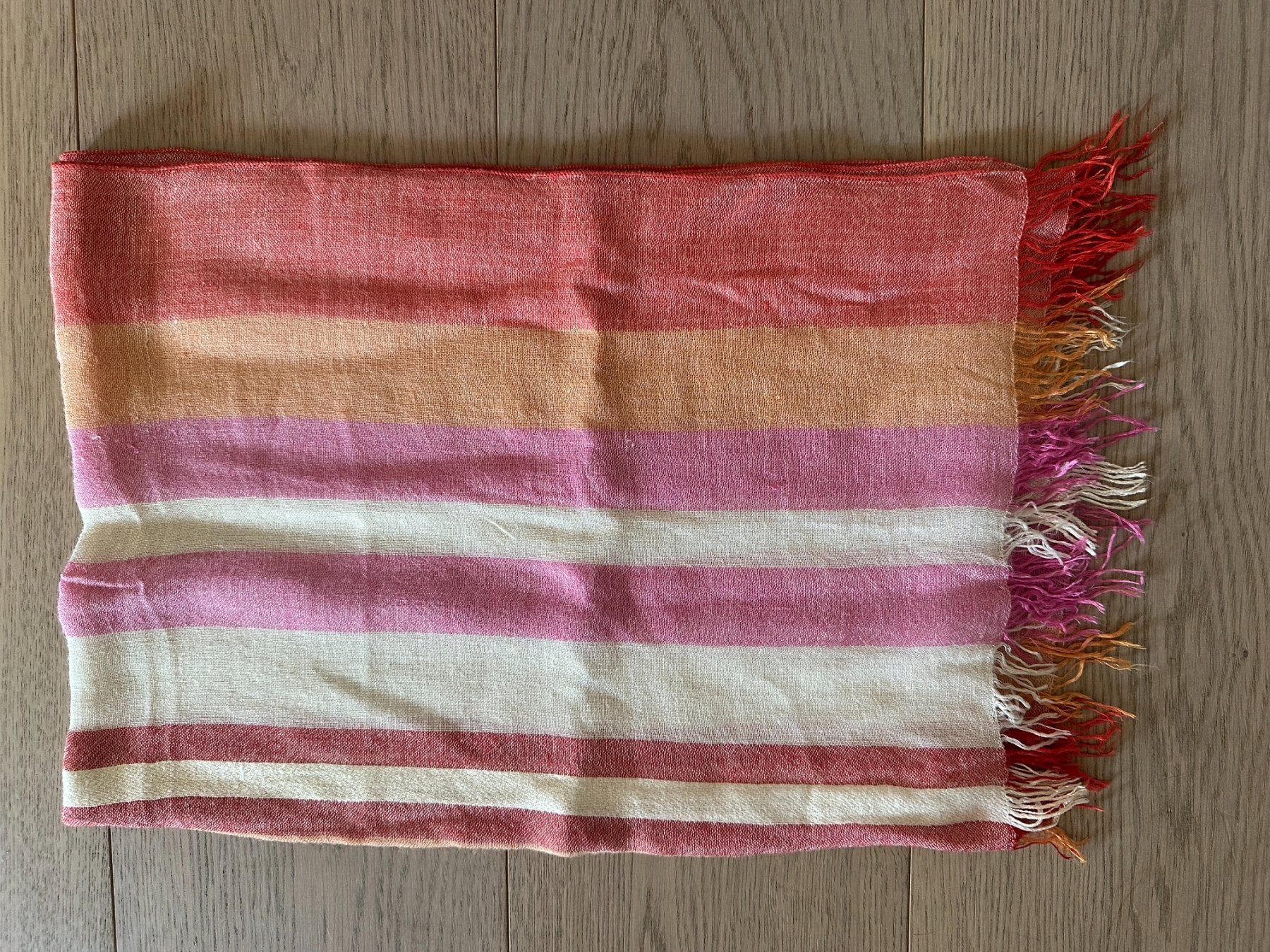 Massimo Dutti Foulards, Tücher & Schals: 2 Sommer Schals Paschmina von Massimo Dutti – Gebraucht aus Genève von and_nv8c 1