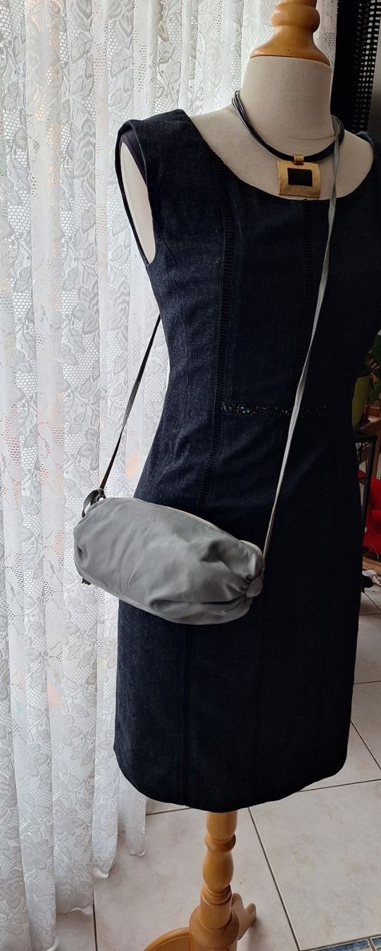 Borse da donna: Sac à main gris en cuir – Usato da St-Triphon venduto da Jldr0