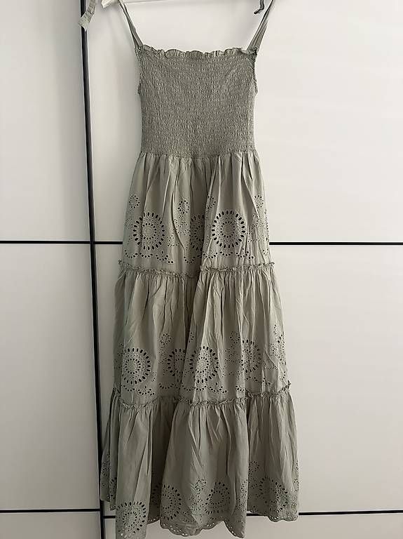 Robes: Kleid  – D'occasion à Zürich par AJO91 2
