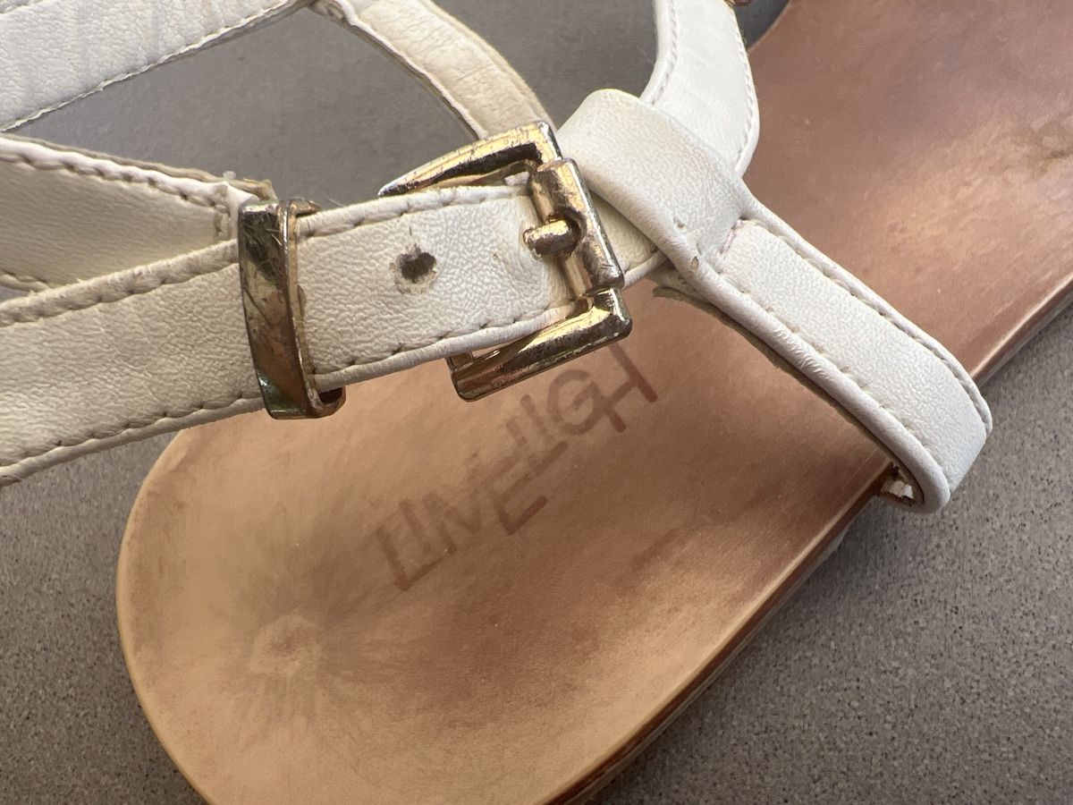 Scarpe per ragazze: Mädchen Sandalen mit Steinen Gr. 37 – Usato da HORGEN venduto da vladibarca10 4