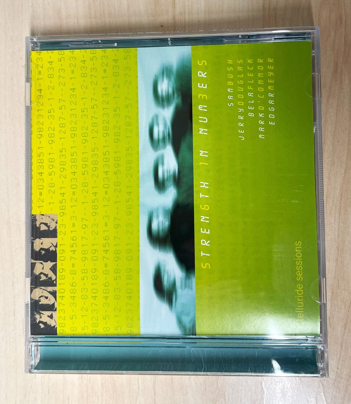 CDs: STRENGTH IN NUMBERS: Telluride Sessions CD – Gebraucht aus Oftringen von Vucki
