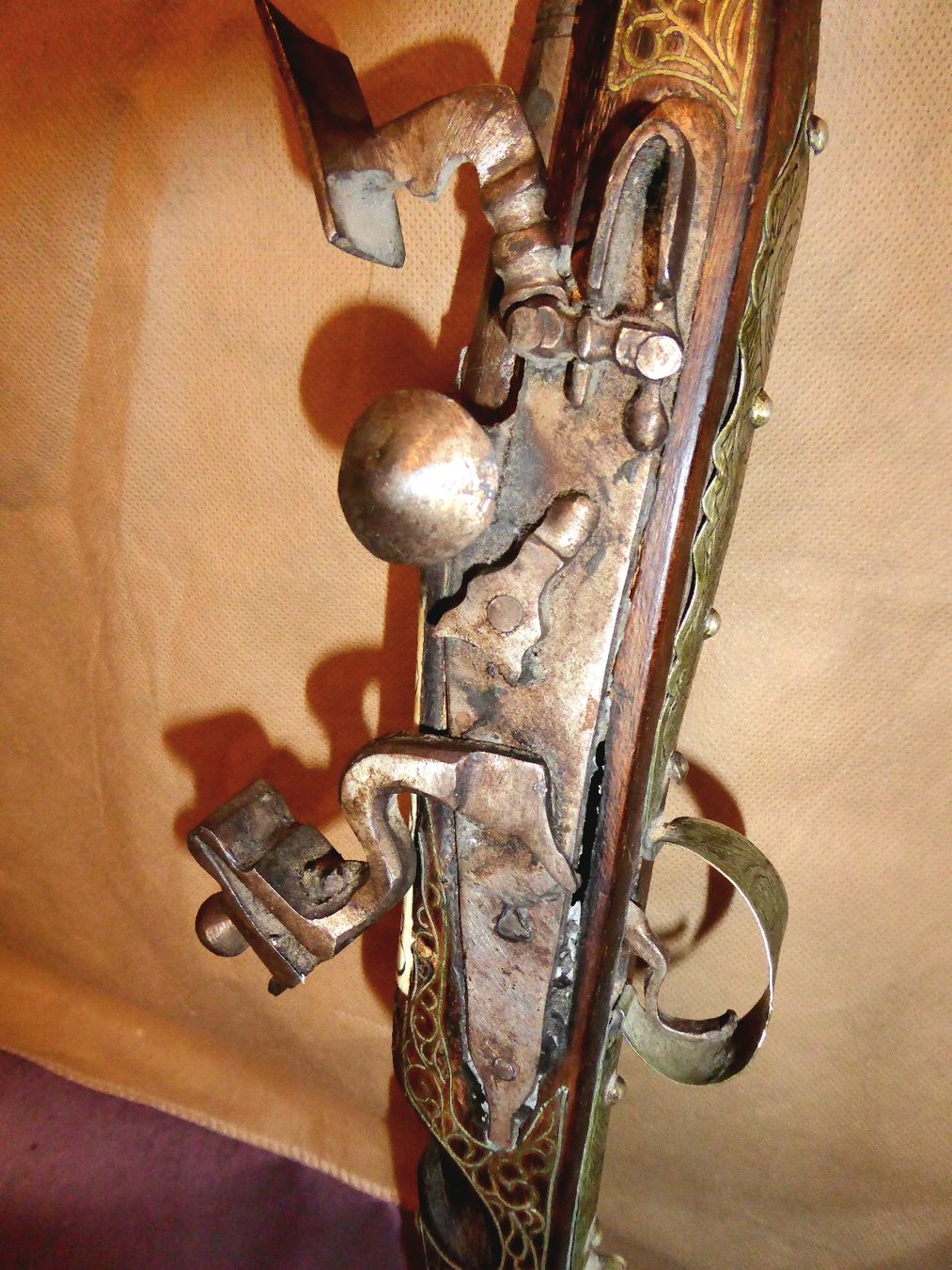 Tutti le monete: Fusil de forteresse ottoman à canon long – Usato da Boll venduto da BollArtAntik 3