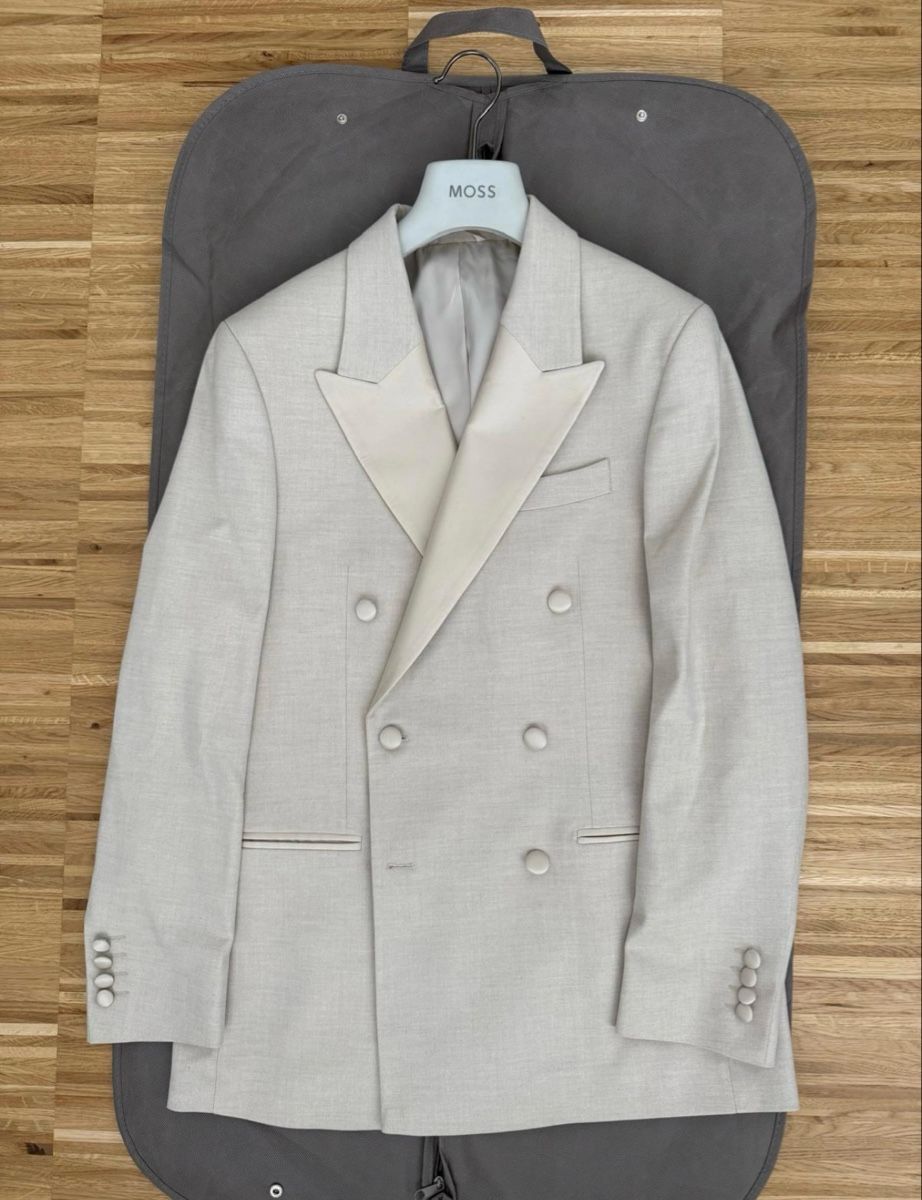 Costumes: Beige Suit // Double breasted – Neuf (Voir description) à Erlenbach ZH par Ah4v