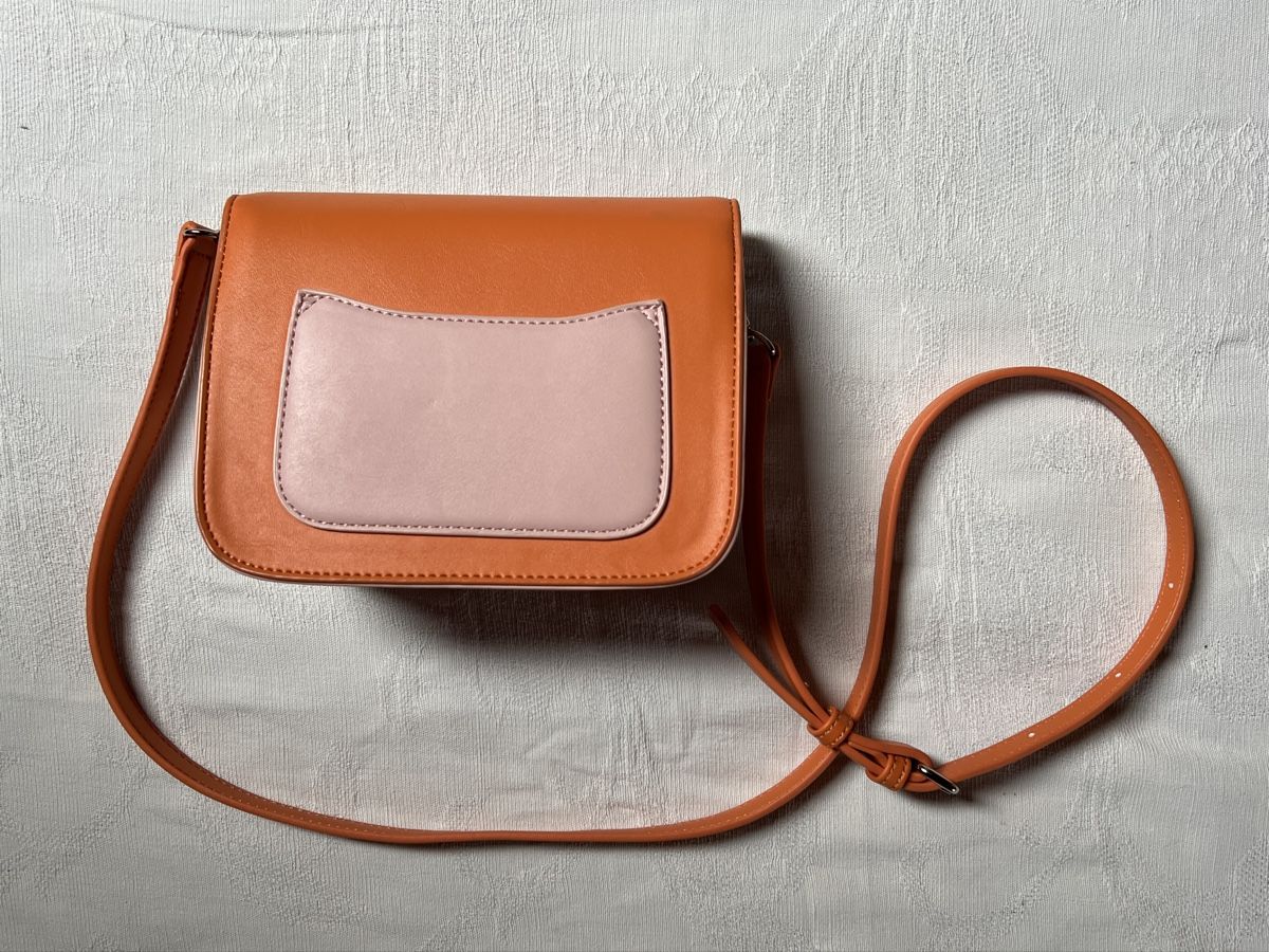 Borse da donna: Two-Tone Shoulder Bag with Extra Strap – Usato da Gempenach venduto da amdor 2