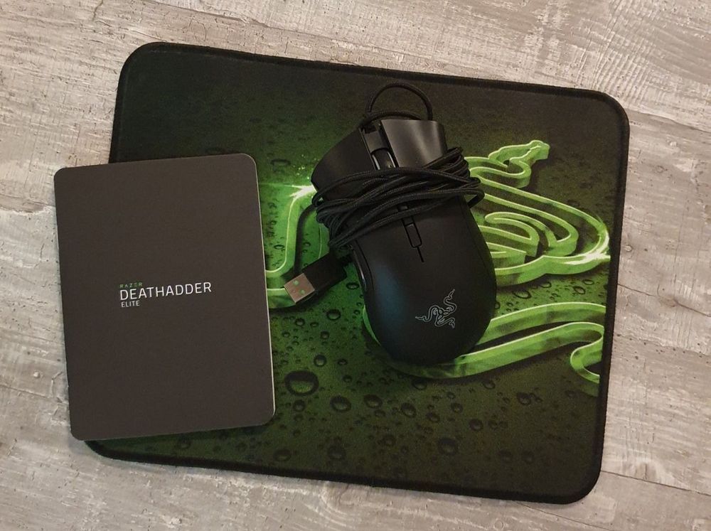 Razer Deathadder Elite Gamingmaus mit Original Mausmatte (Neu (gemäss ...