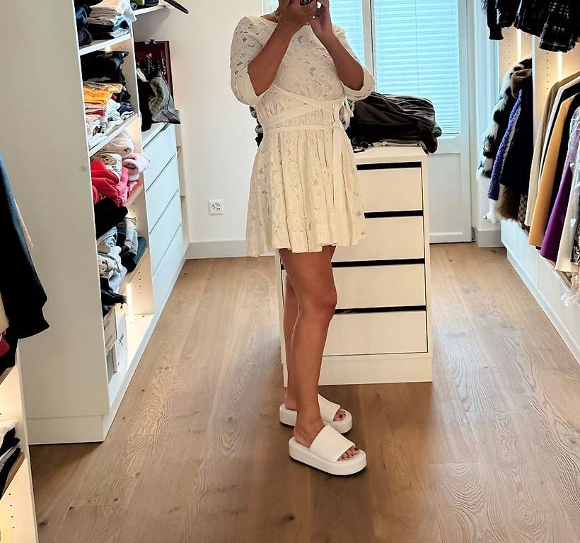 Robes: Kleid Tara Jarmon  – D'occasion à Luzern par per_mxf5 1