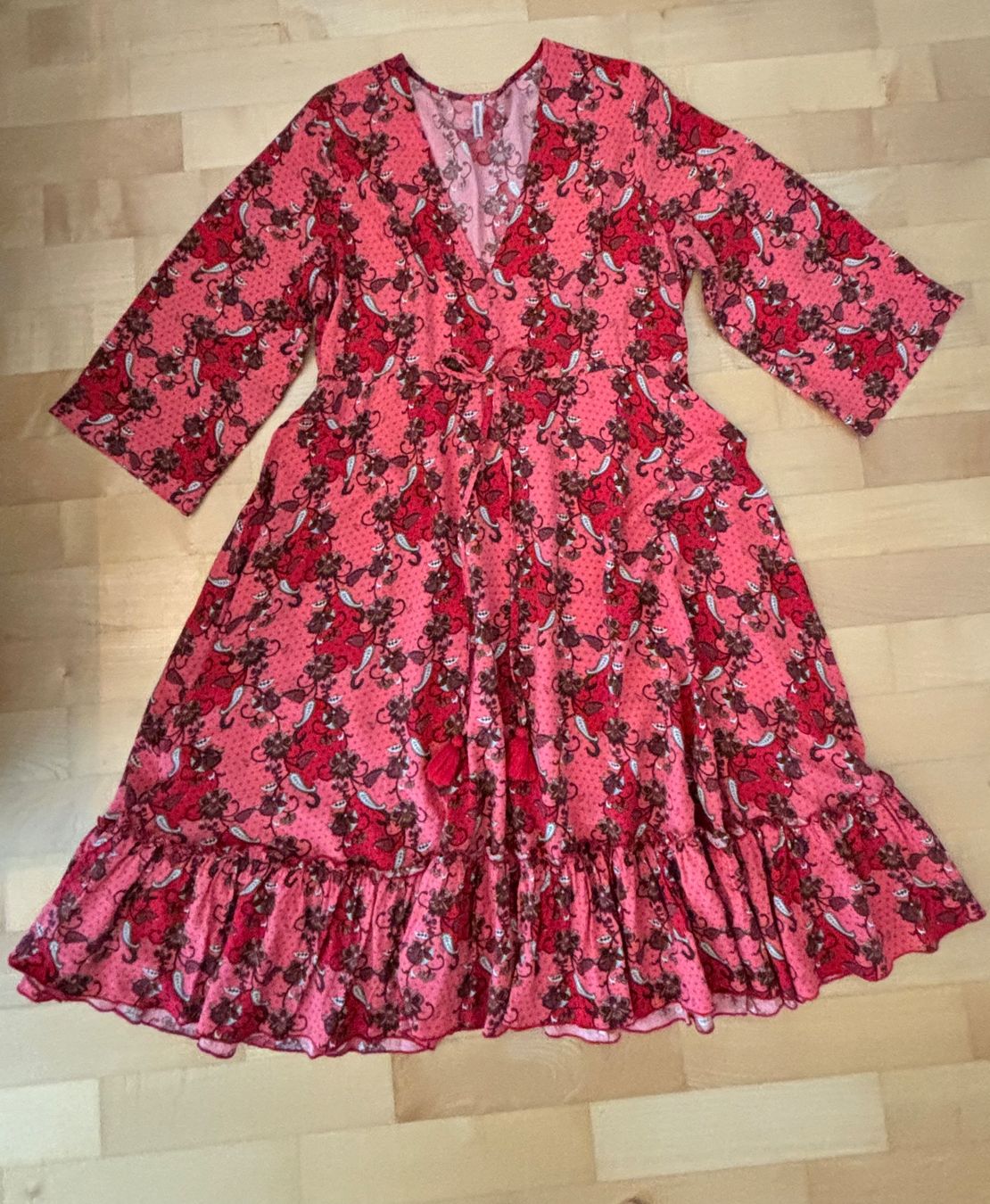 Kleider: Strandkleid Goldenpoint – Neu (gemäss Beschreibung) aus Winterberg ZH von vanilleinspiration 1