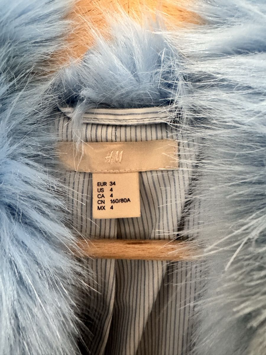 H&M Giacche: veste en fourrure bleue clair H&M – Usato da Lonay venduto da nei_79jc 3