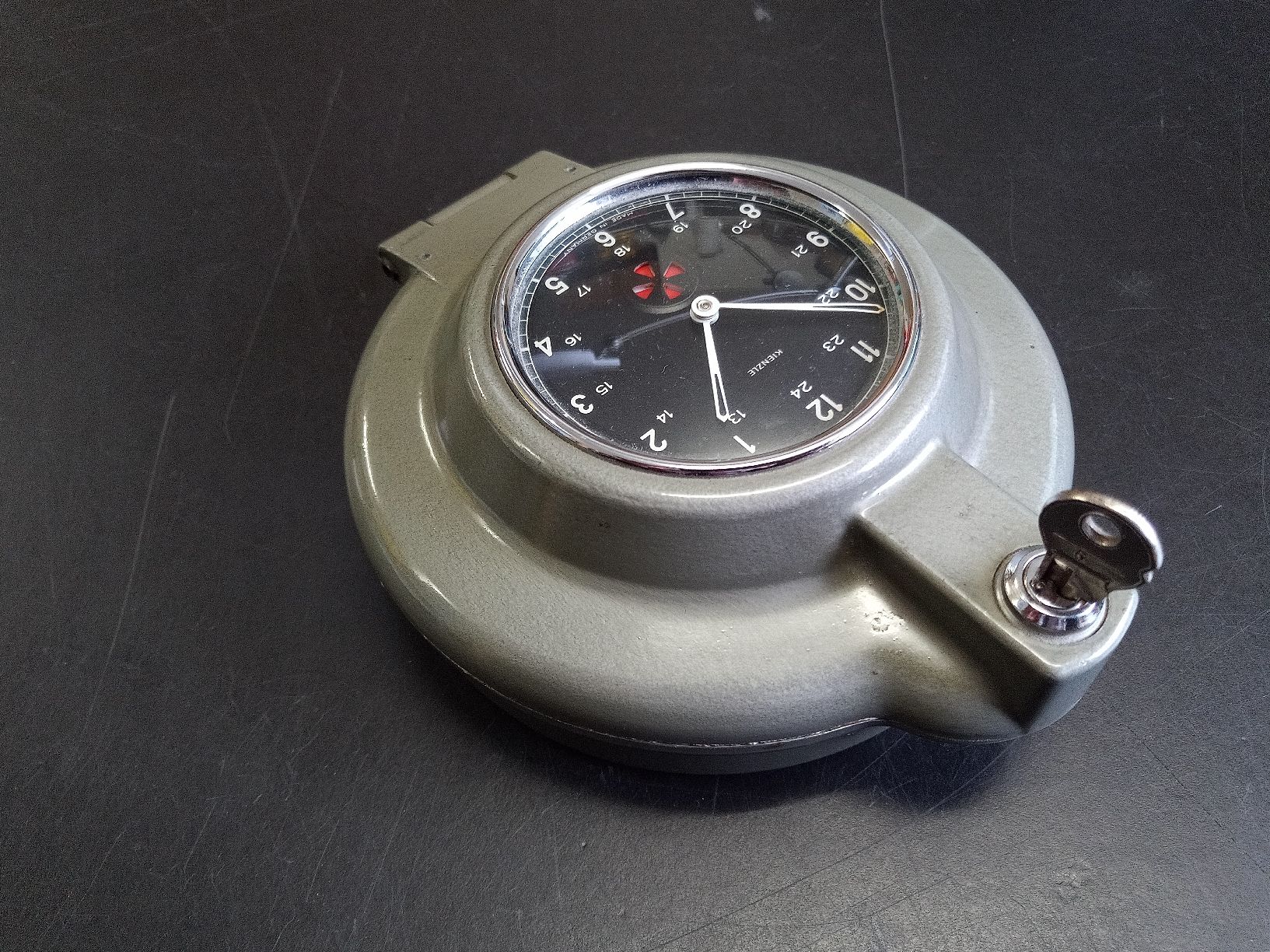 Tutti i ricambio: KIENZLE Fahrtenschreiber / Tachograph – Usato da Reiden venduto da Zofi-Brocki 1