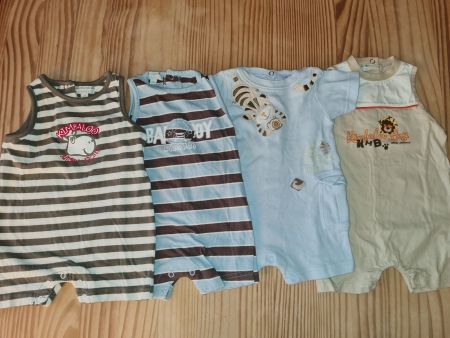 Lot de vêtements (taille 3 mois)