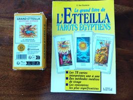 Grand Etteilla Tarot Égyptien 78 cartes + livre San Emeterio