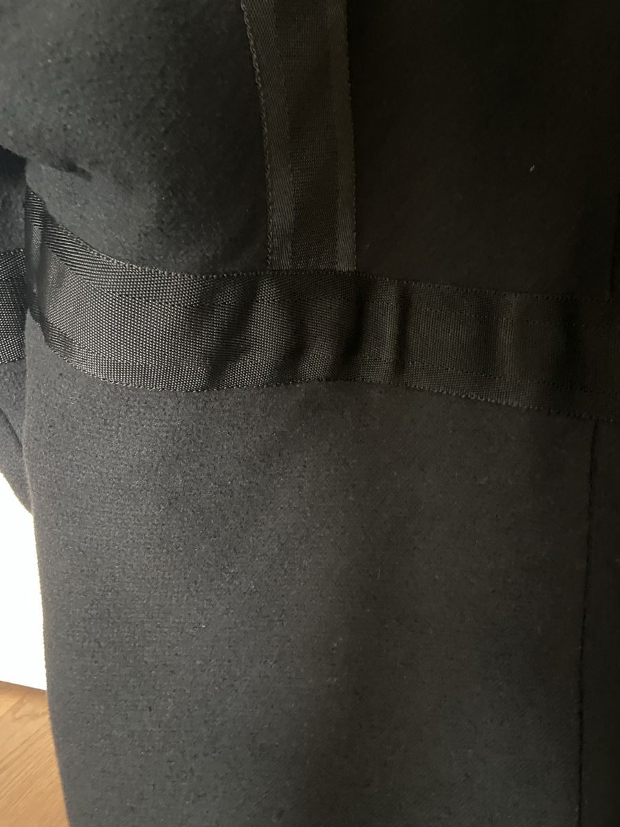 Cappotti: MCQ by Alexander Mc.Queen Mantel – Usato da Zürich venduto da Mucklo 4