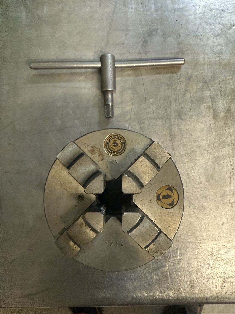 Tous les outils: Vierbackenfutter 125mm – D'occasion à Dietlikon par DIVO