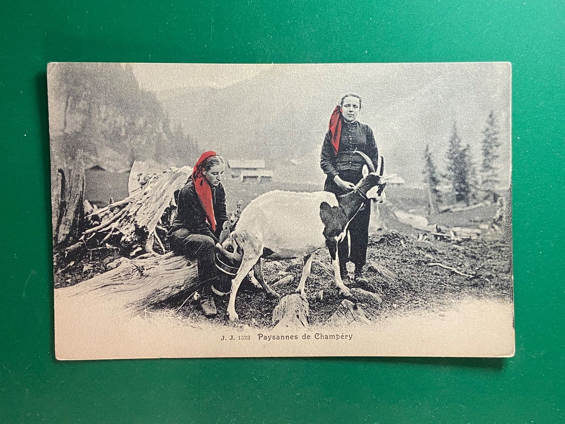 Cartoline postali: Paysannes de Champéry – Usato da Steg VS venduto da _vinci_