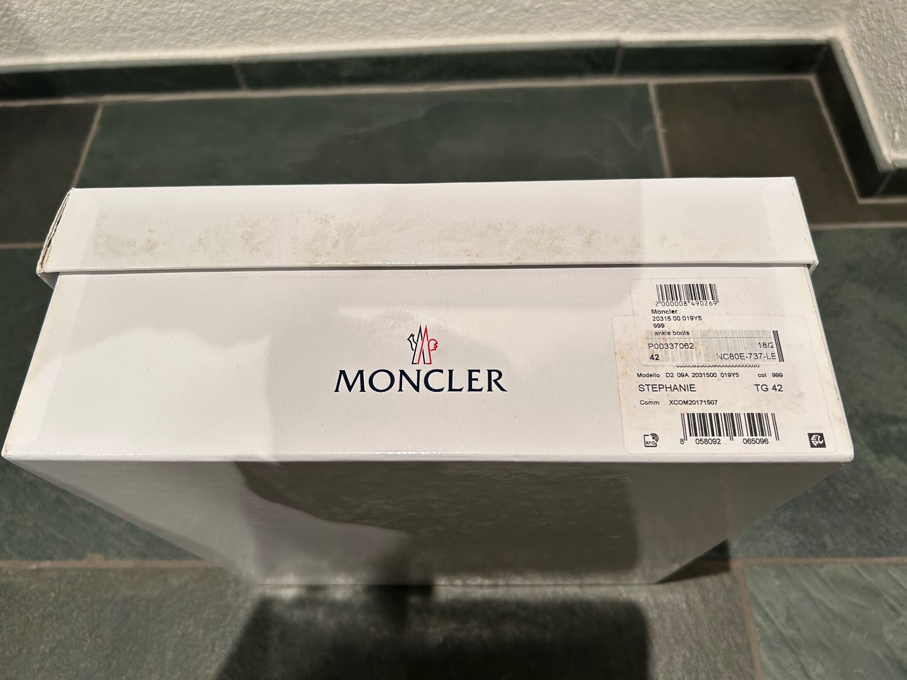 Moncler Scarpe da donna: Stiefeletten – Nuovo e nell'imballaggio originale da Schindellegi venduto da nat_xfx6 3