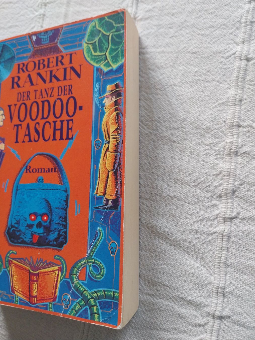 Libri: Der Tanz der Voodoo- Tasche. - Softcover – Usato da Schwaderloch venduto da bademeister79 2