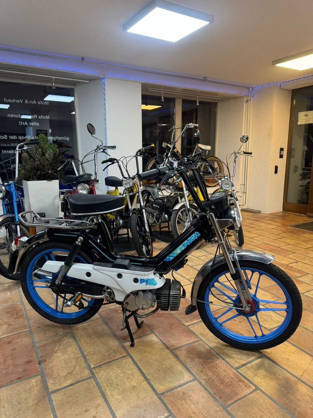Puch Ciclomotori: Puch Maxi S mit Ausweis – Usato da Schmerikon venduto da Mofaparts 1